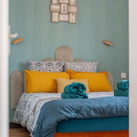 アパート Cosy Parking Gratuit Jardinet Refait A Neuf コサード