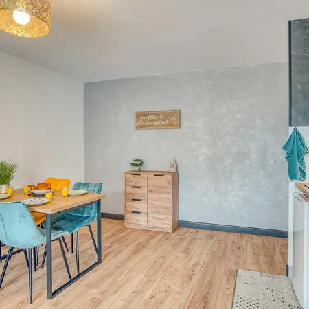 Cosy Parking Gratuit Jardinet Refait A Neuf コサード