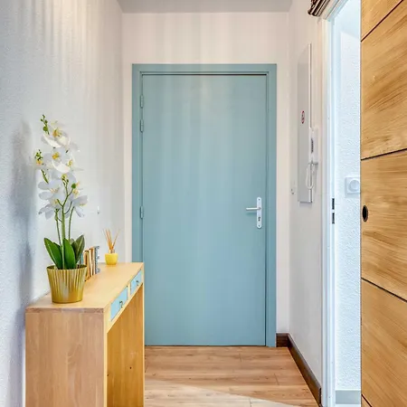 Cosy Parking Gratuit Jardinet Refait A Neuf コサード